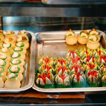 Eco-friendly reusable trays